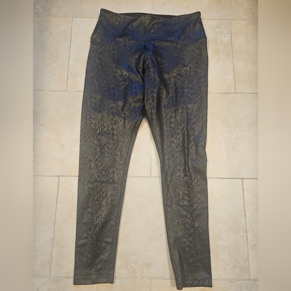Vera Wang Pants - Vera Wang Faux Leather Legging